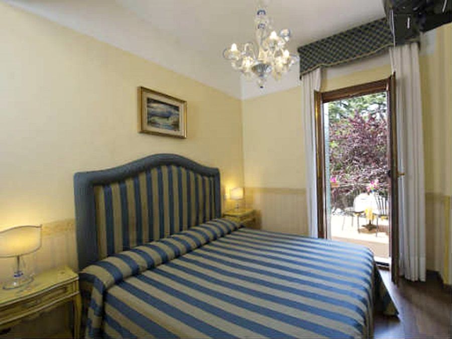 Hotel Villa Edera Lido di Venezia Exterior photo