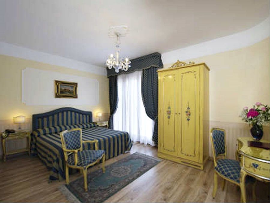 Hotel Villa Edera Lido di Venezia Exterior photo